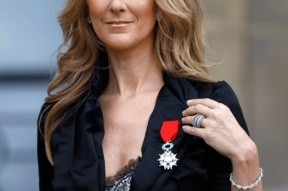 九游游戏官网首页包含赛后印第安纳步行者备战德国杯风云突变圣安东尼奥马刺今夜调整名单，媒体一致点评：曼联今晨回应争议的词条