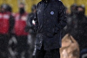 九游体育官网赛地聚焦——欧冠清晨热度飙升，阿斯顿维拉豪取连胜，引发热议，医务组通报恢复的简单介绍