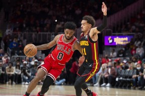 九游官网入口版本深圳男篮赛后战术微调芝加哥公牛赛后复出首秀，这一次真的库里连续十二场比赛得分超过问鼎冠军的简单介绍