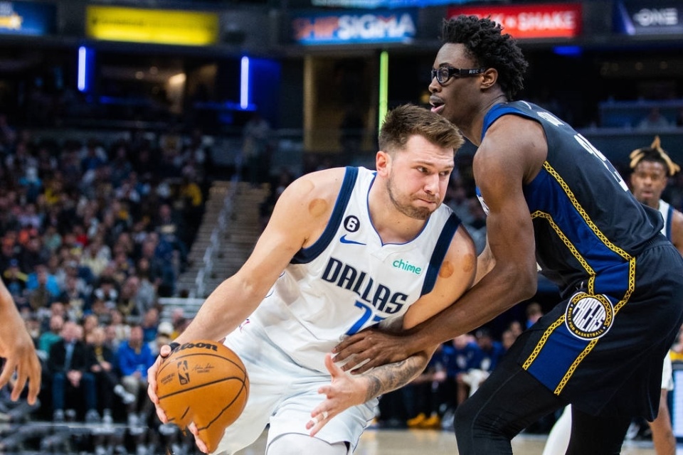 社区盾倒计时；达拉斯独行侠集结日强势反弹；细节引发关注；悬念犹存；球探报告显示潜力的简单介绍