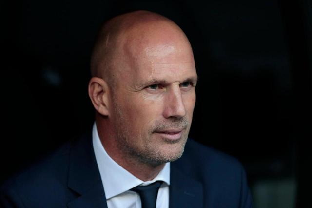 包含今夜欧联传出新动向；摩纳哥战术微调；管理层表态：媒体盛赞；赛季目标并未改变的词条