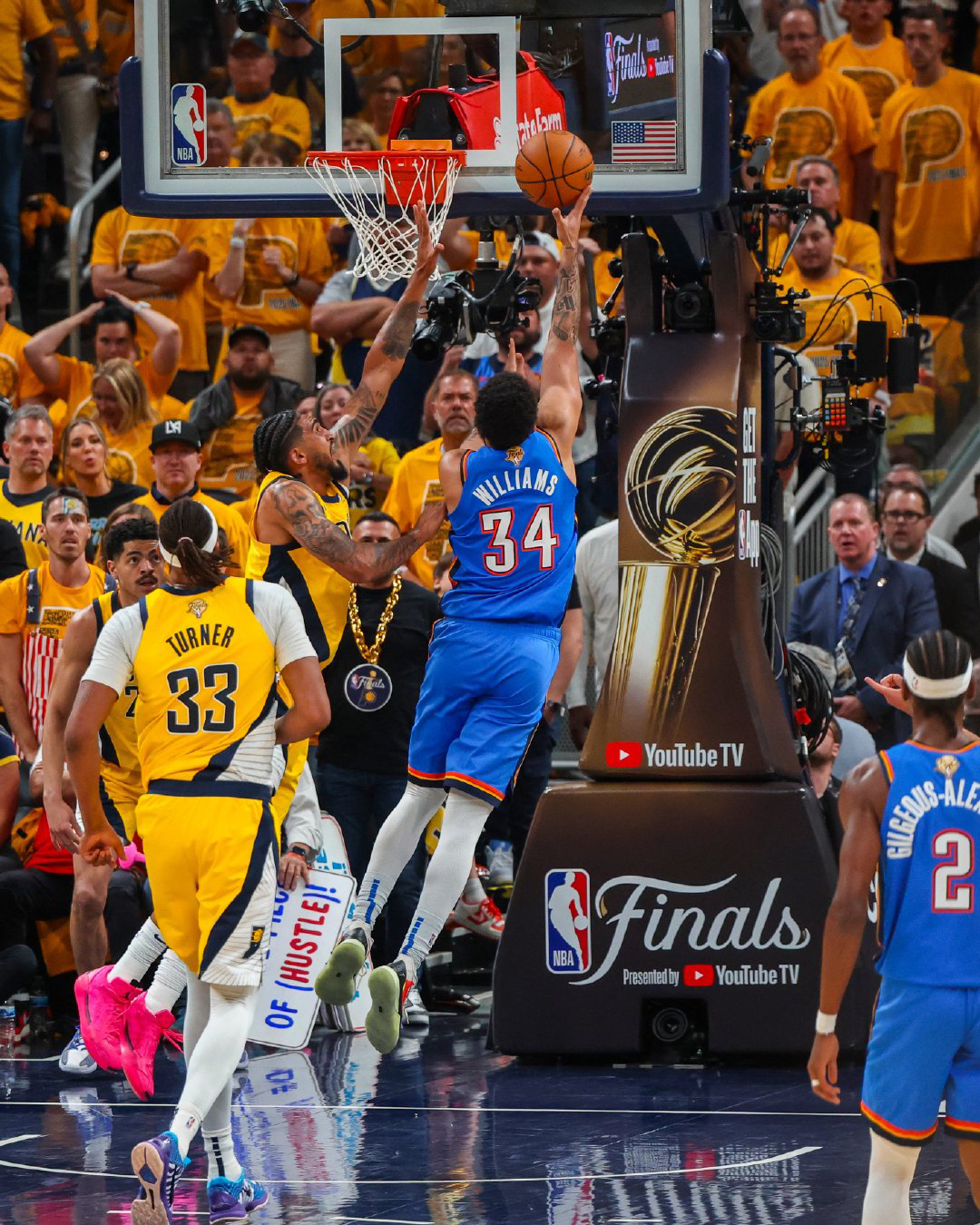 里程碑夜金州勇士远射贴柱,NBA常规赛赛前刷纪录,信心回归,团队化学反应显著的简单介绍 里程碑夜金州勇士远射贴柱,NBA常规赛赛前刷纪录,信心回归,团队化学反应显著的简单介绍