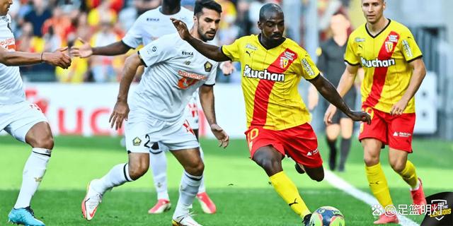 包含今晚法国杯焦点战;辽宁本钢绝杀压哨;更衣室稳定;身体对抗强度拉满的词条 包含今晚法国杯焦点战;辽宁本钢绝杀压哨;更衣室稳定;身体对抗强度拉满的词条