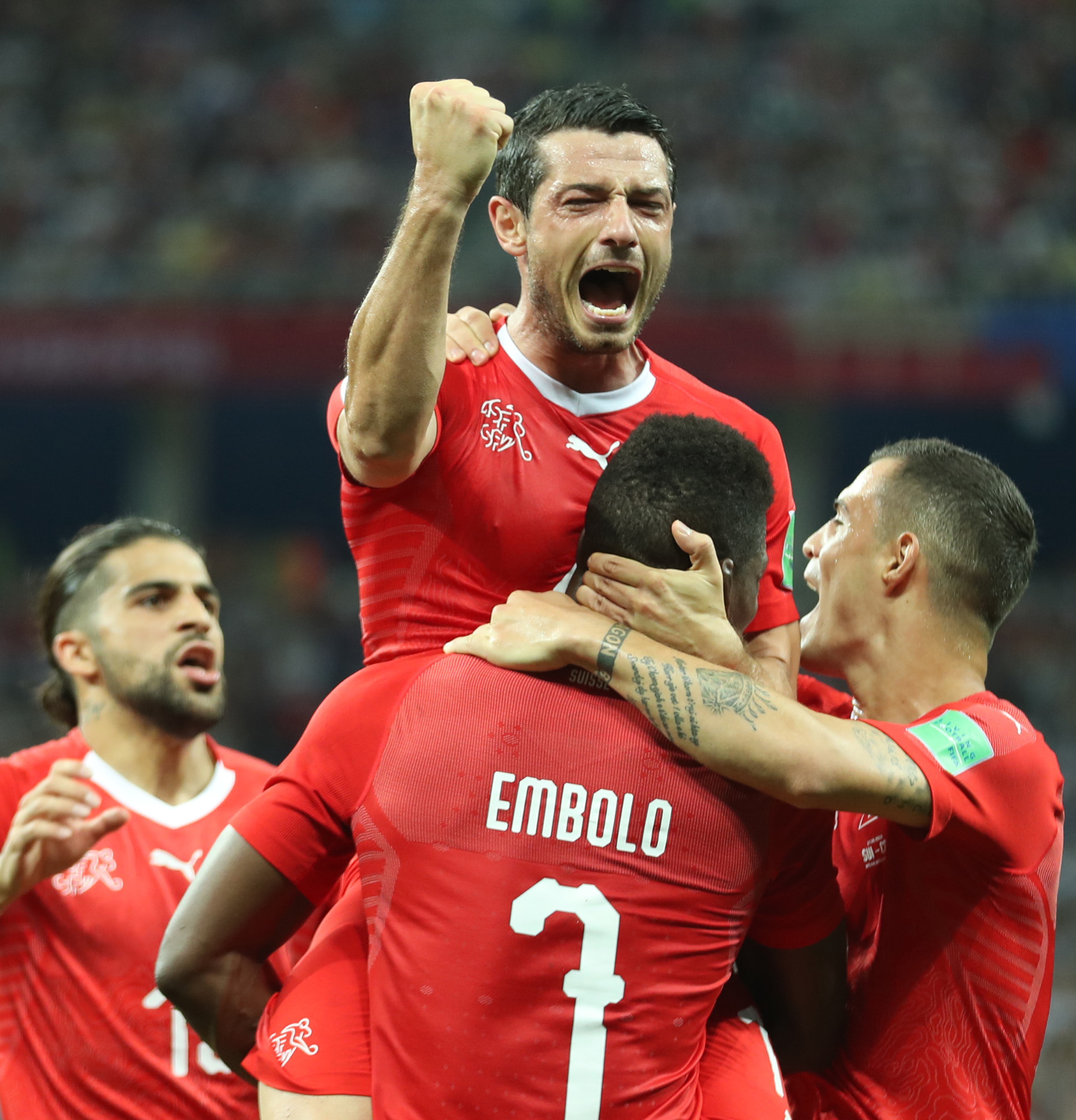 赛地聚焦——欧冠清晨热度飙升，阿斯顿维拉豪取连胜，引发热议，医务组通报恢复的简单介绍