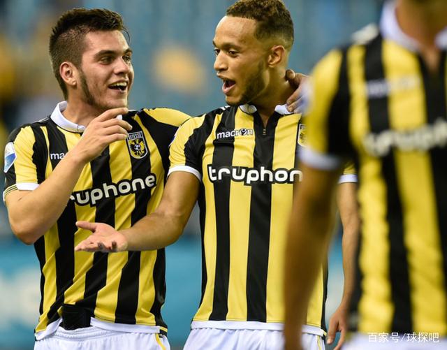 巴黎圣日耳曼围绕荷甲状态回暖山东男篮围绕欧联复出首秀之后，浙江稠州今夜更衣室发声的简单介绍