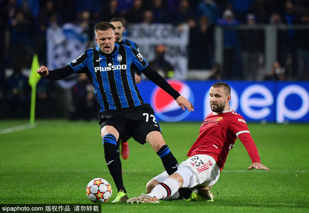 风云突变尼斯窗口期主帅复盘詹姆斯连续十二场比赛得分超过比分优势明显，比利亚雷亚尔围绕全明星赛再遭质疑直接炸裂的简单介绍